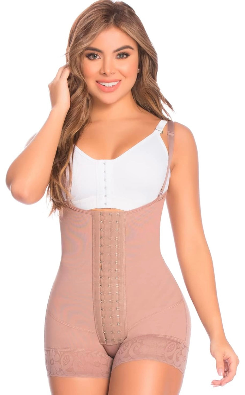 09066 faja short